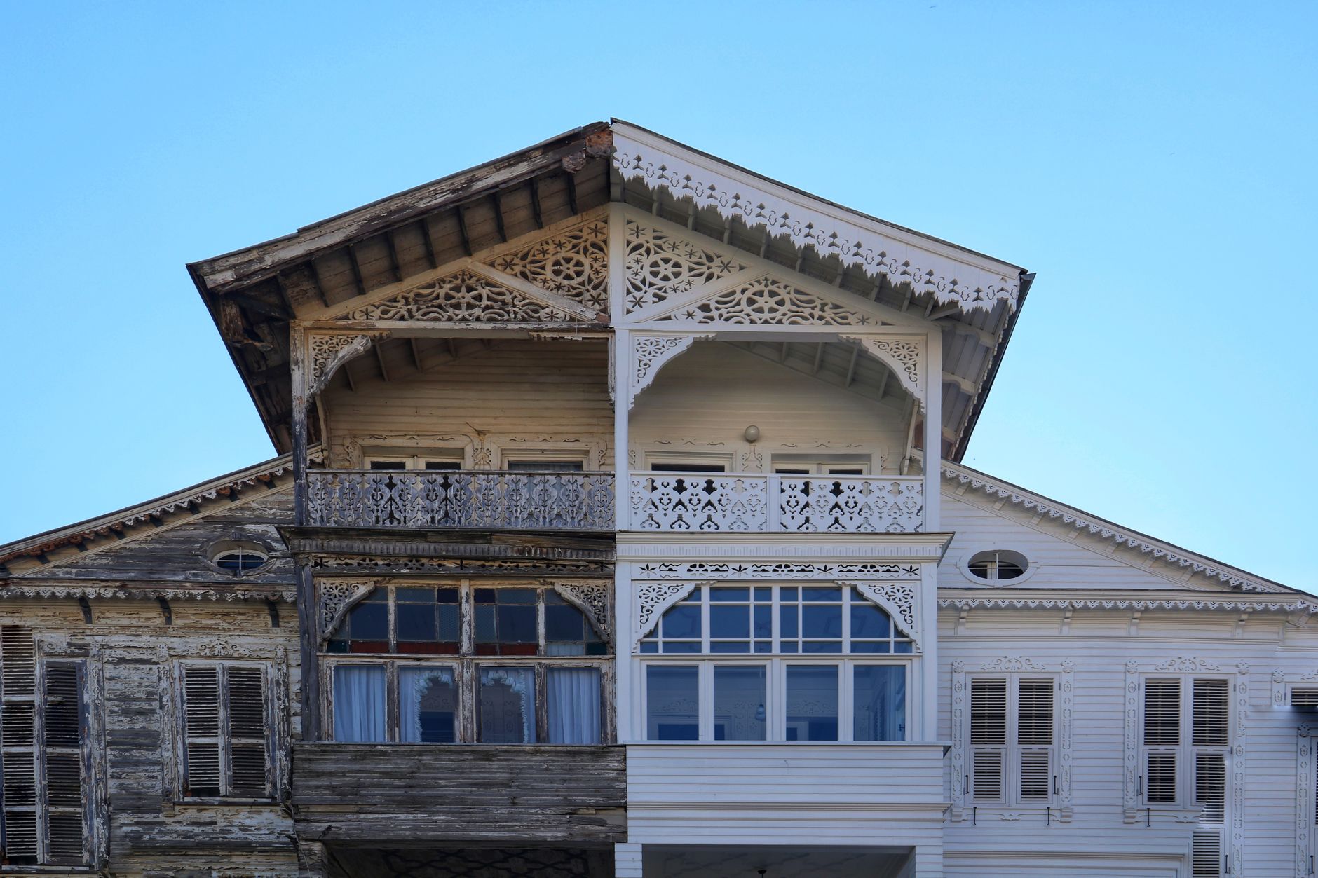 Transforming Your Home’s Curb Appeal with New Look Exteriors